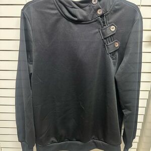 Men’s hoodie never worn